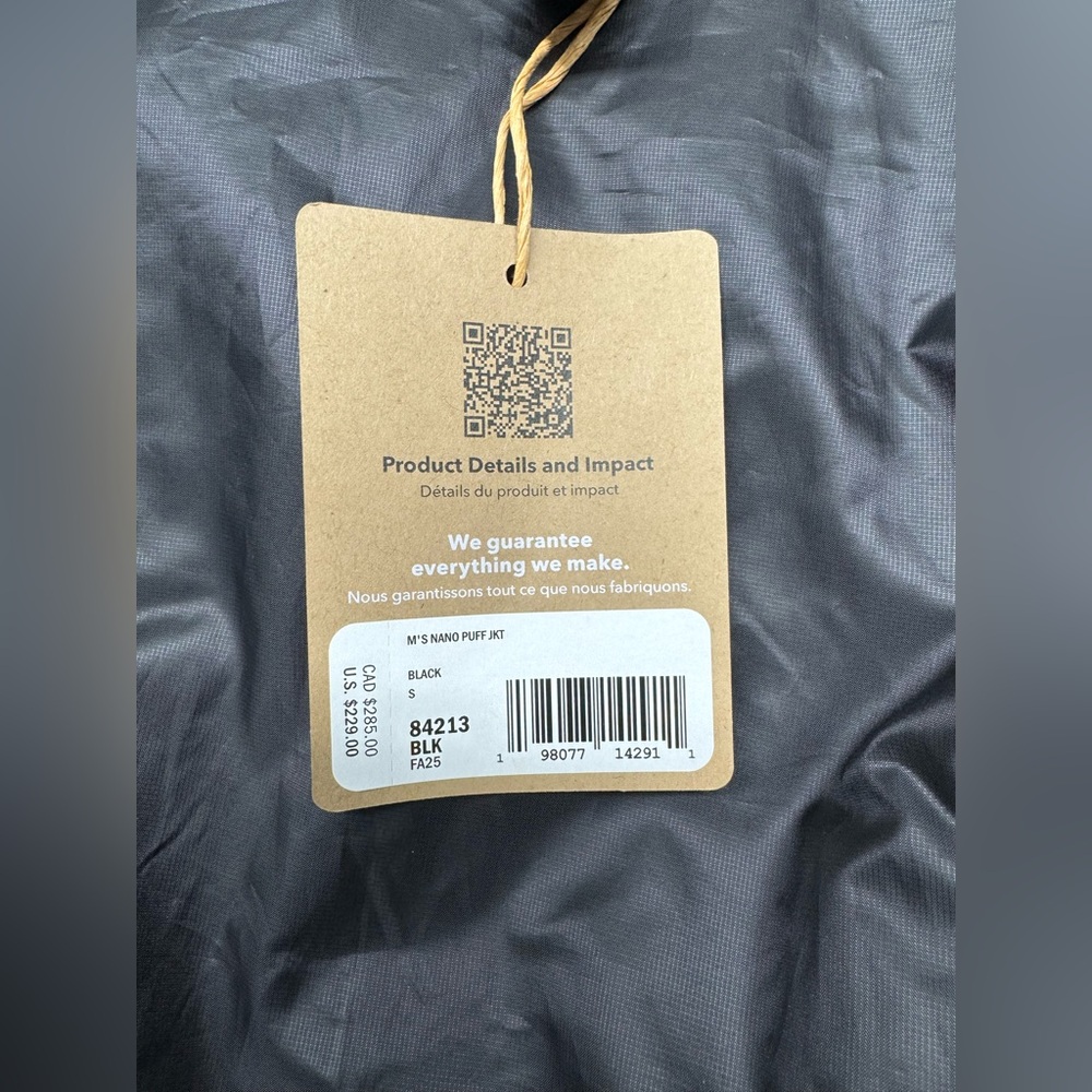 Men's Patagonia Black Nano Puff Insulated Jacket Size Small - Picture 6 of 6